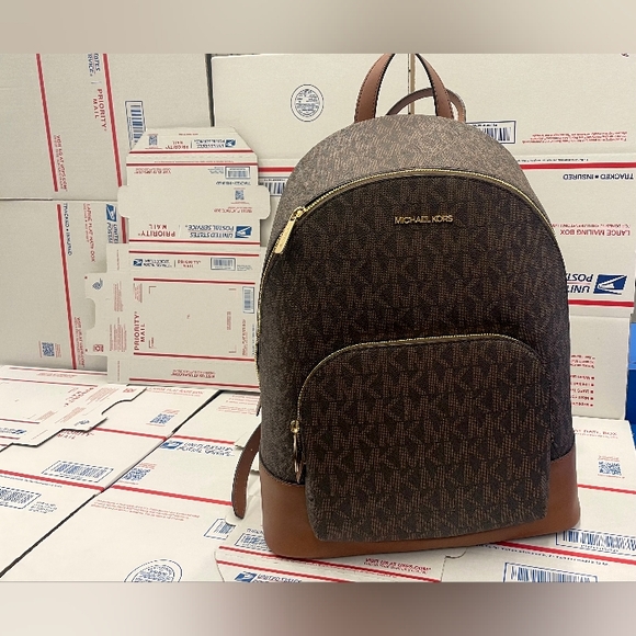 $358 Michael Kors CONNIE LG MF Backpack Handbag Brown Designer MK Bag NEW - Picture 2 of 10